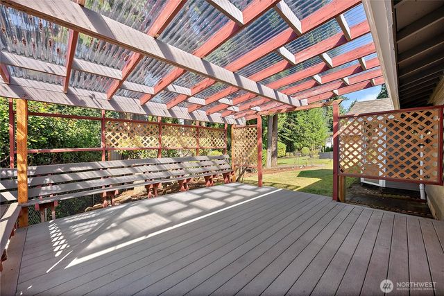 10811 Rampart Drive E, Puyallup, WA 98374