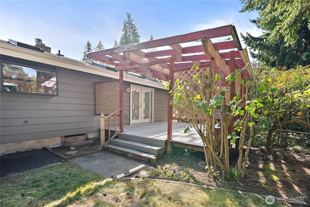 10811 Rampart Drive E, Puyallup, WA 98374