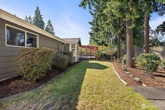 10811 Rampart Drive E, Puyallup, WA 98374