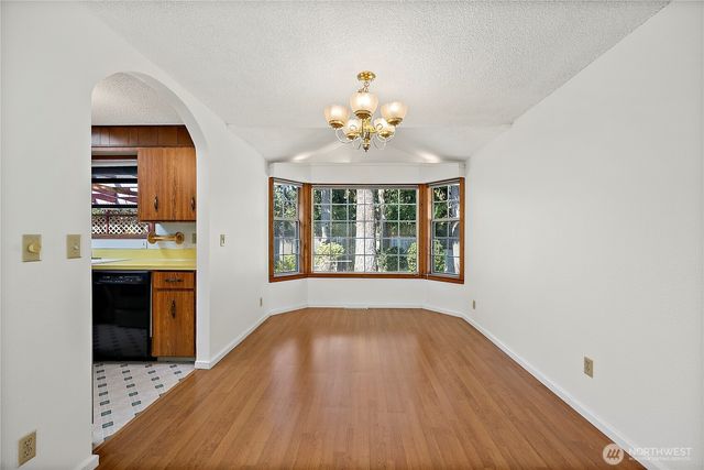 10811 Rampart Drive E, Puyallup, WA 98374