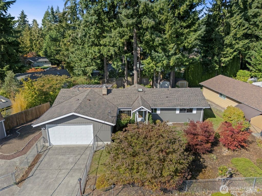 10811 Rampart Drive E, Puyallup, WA 98374
