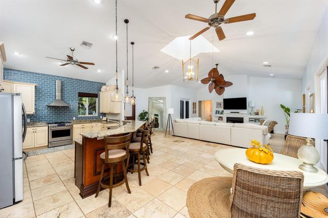 2672 NW South Shore Road, Stuart, FL 34994