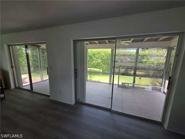 1 Knights Bridge RD A1, Naples, FL 34112