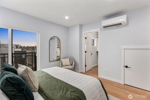 4559 34th Avenue S, Seattle, WA 98118