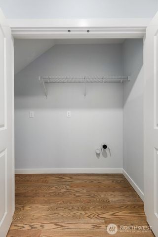 4559 34th Avenue S, Seattle, WA 98118