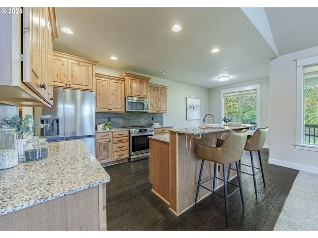 3467 TIMBERBROOK Way, Eugene, OR 97405