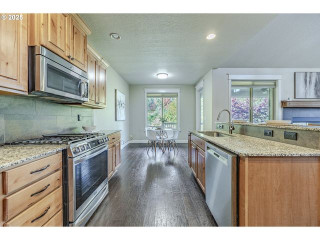 3467 TIMBERBROOK Way, Eugene, OR 97405