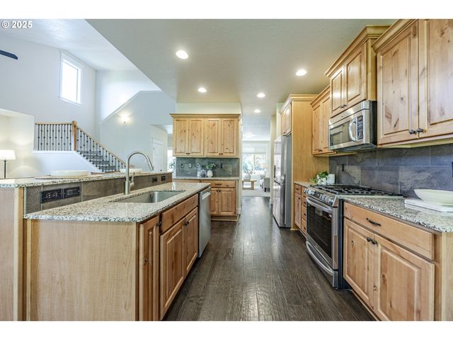 3467 TIMBERBROOK Way, Eugene, OR 97405