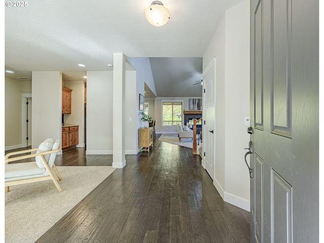 3467 TIMBERBROOK Way, Eugene, OR 97405