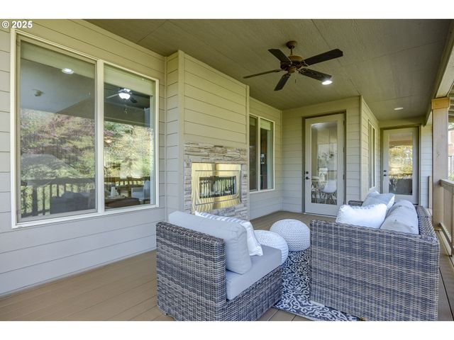 3467 TIMBERBROOK Way, Eugene, OR 97405