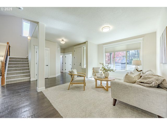 3467 TIMBERBROOK Way, Eugene, OR 97405