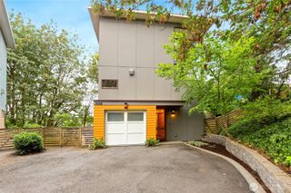 4328 S Bennett Street, Seattle, WA 98118