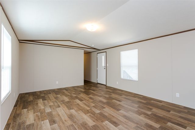 121 Coahoma Street, Mabank, TX 75156