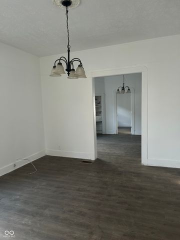 1140 N Pershing Avenue, Indianapolis, IN 46222