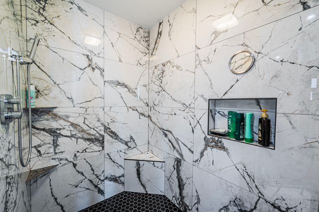 1510 Demonbreun St Apt 1212, Nashville, TN 37203