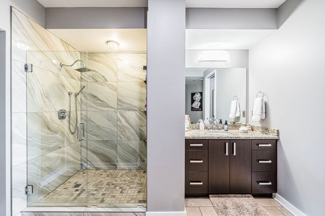 1510 Demonbreun St Apt 1212, Nashville, TN 37203