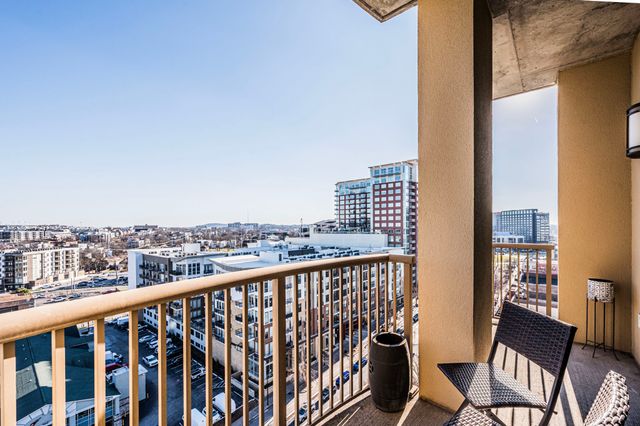 1510 Demonbreun St Apt 1212, Nashville, TN 37203