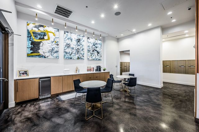 1510 Demonbreun St Apt 1212, Nashville, TN 37203