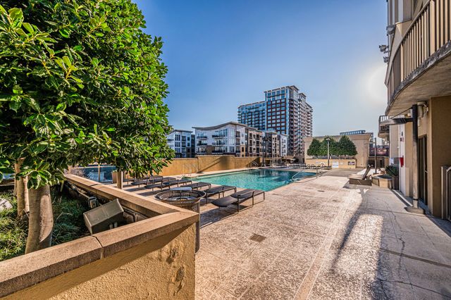 1510 Demonbreun St Apt 1212, Nashville, TN 37203