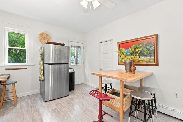 165 Fayerweather St 1, Cambridge, MA 02138