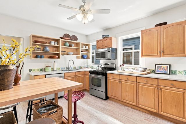 165 Fayerweather St 1, Cambridge, MA 02138