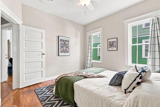 165 Fayerweather St 1, Cambridge, MA 02138