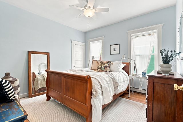 165 Fayerweather St 1, Cambridge, MA 02138