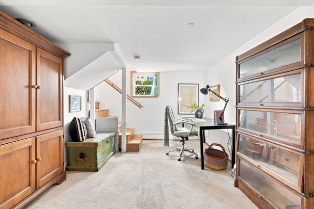 165 Fayerweather St 1, Cambridge, MA 02138