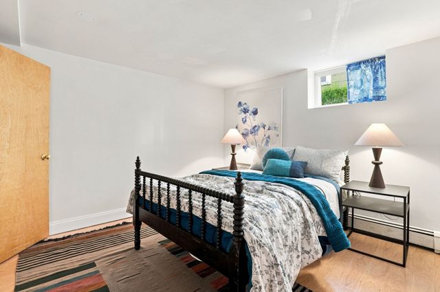 165 Fayerweather St 1, Cambridge, MA 02138