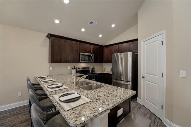 270 Lakewood Drive, Waleska, GA 30183