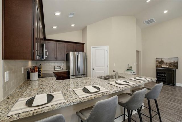 270 Lakewood Drive, Waleska, GA 30183