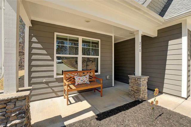 270 Lakewood Drive, Waleska, GA 30183