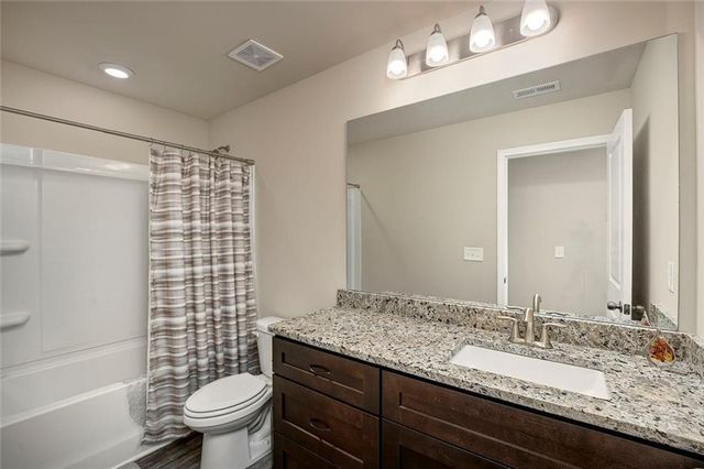 270 Lakewood Drive, Waleska, GA 30183