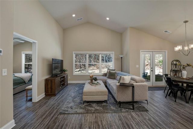 270 Lakewood Drive, Waleska, GA 30183