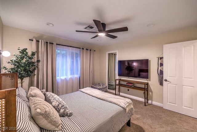 3269 South Torrey Pines Drive, Las Vegas, NV 89146