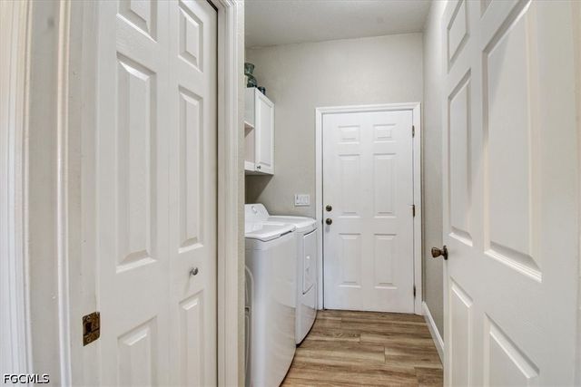 420 SE 32nd ST, Cape Coral, FL 33904
