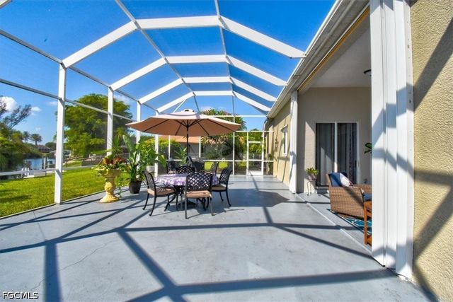 420 SE 32nd ST, Cape Coral, FL 33904