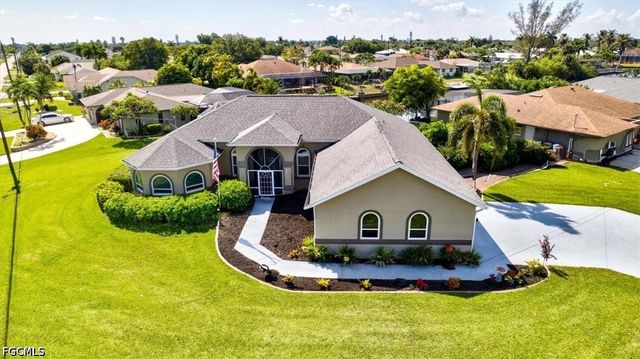 420 SE 32nd ST, Cape Coral, FL 33904