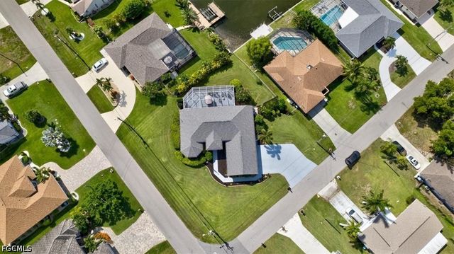 420 SE 32nd ST, Cape Coral, FL 33904