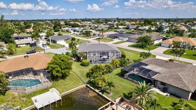 420 SE 32nd ST, Cape Coral, FL 33904