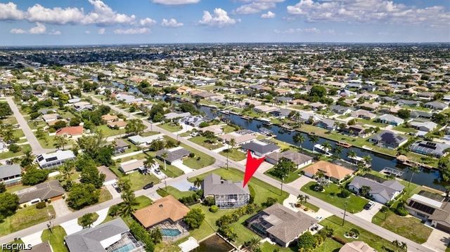 420 SE 32nd ST, Cape Coral, FL 33904