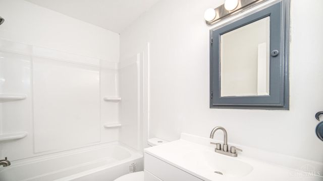 40 Greenwood Avenue, West Union, OH 45693