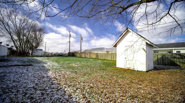 40 Greenwood Avenue, West Union, OH 45693