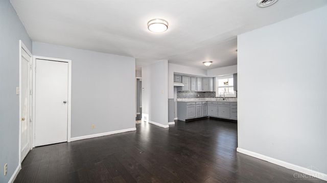 40 Greenwood Avenue, West Union, OH 45693
