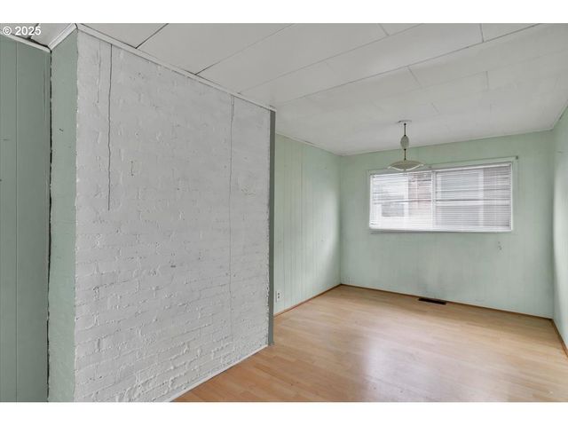 1110 6TH Ave, Seaside, OR 97138