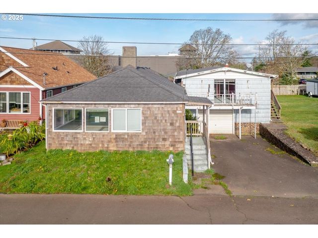 1110 6TH Ave, Seaside, OR 97138