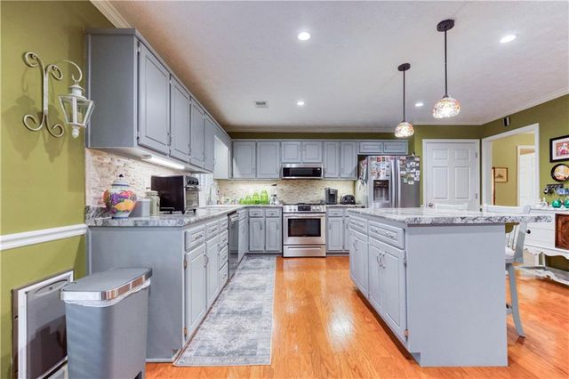 770 Hunters Lane, Loganville, GA 30052