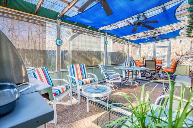 770 Hunters Lane, Loganville, GA 30052