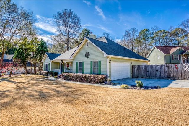 770 Hunters Lane, Loganville, GA 30052