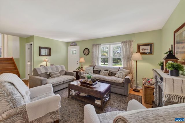2607 BROWNS GAP TPKE, Charlottesville, VA 22901